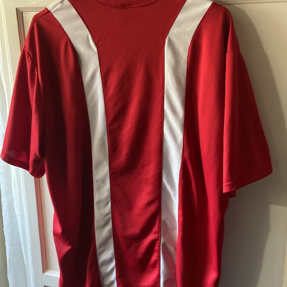 Nike dri-Fit shirt - Picture 3 of 4